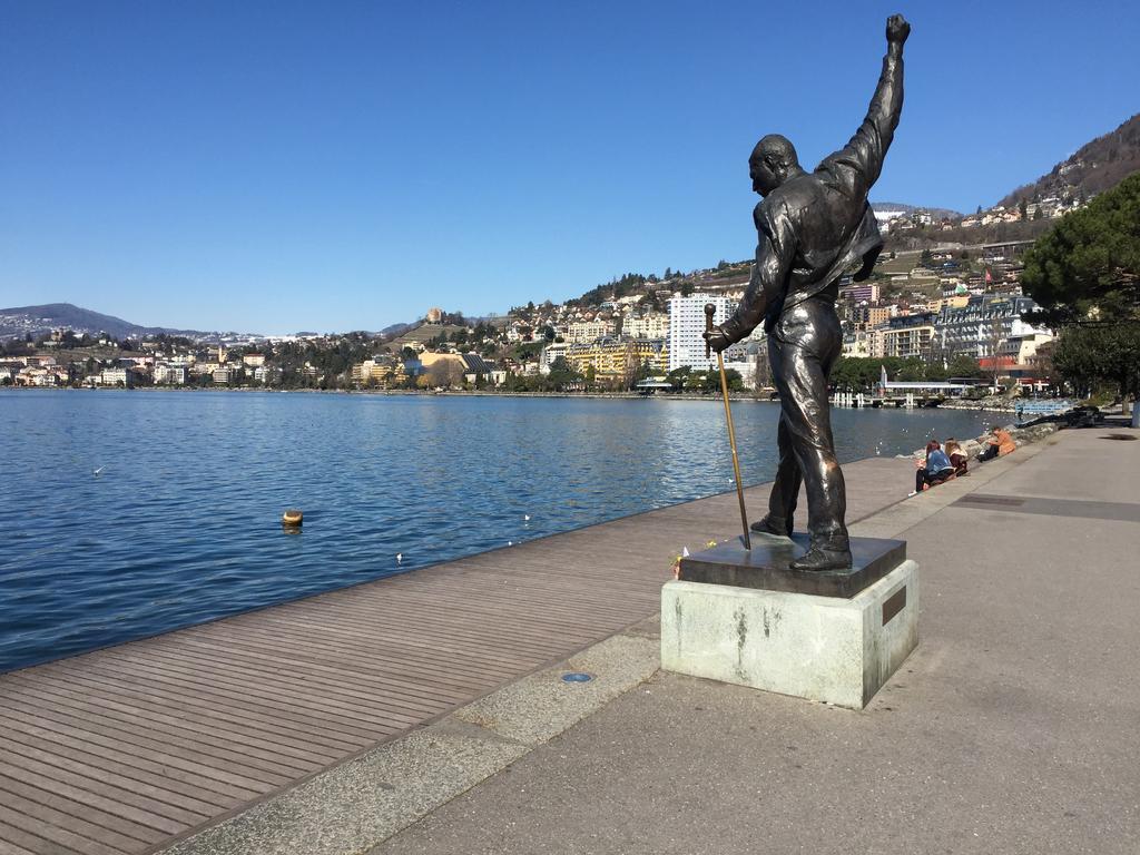 Montreux Lake View Apartments City Centre Екстериор снимка