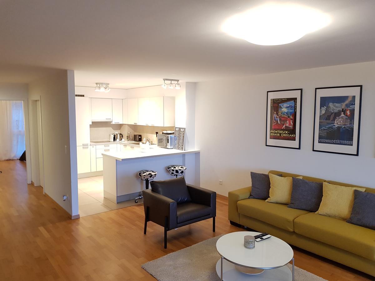 Montreux Lake View Apartments City Centre Екстериор снимка